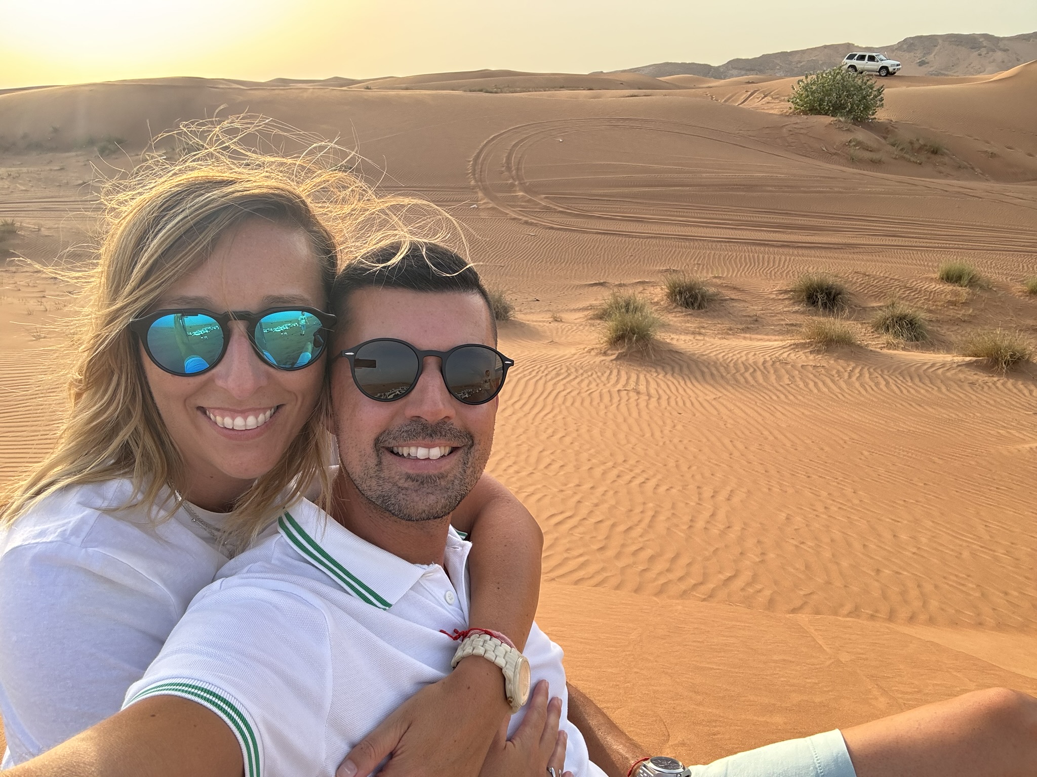 Abu Dhabi y Dubai, viajes en grupo guia de viaje itinerario